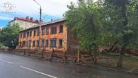 Аварийные дома у перекрестка Кирова— К. Маркса в Кургане хотят снести до конца июня