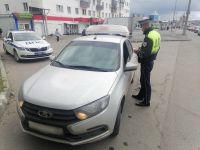 Госавтоинспекция массово проверяет зауральских таксистов