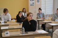 Курганские выпускники сдали ЕГЭ по физике на 100 баллов
